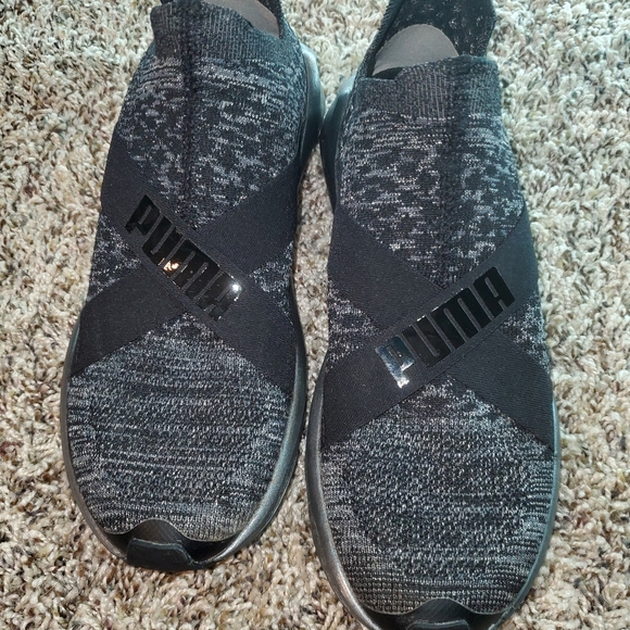 Puma - Picture 2 of 2